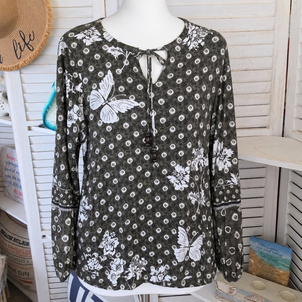 Belle Boho Kim Gravel Small Green Butterfly Floral Keyhole Tie Neck Blouse Top
